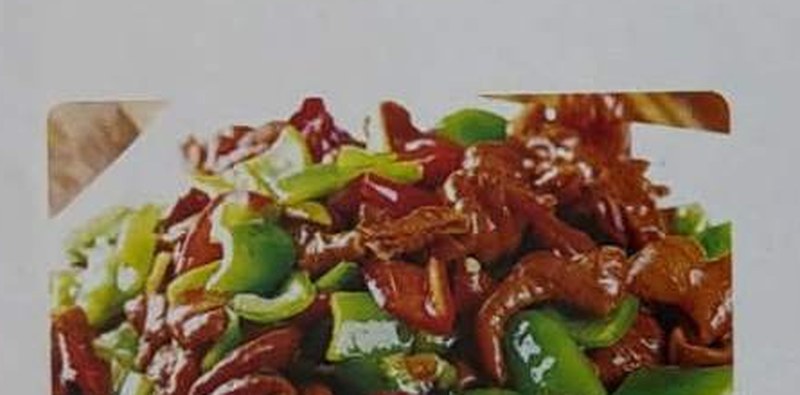 Roergebakken varkenspens met hete pepers